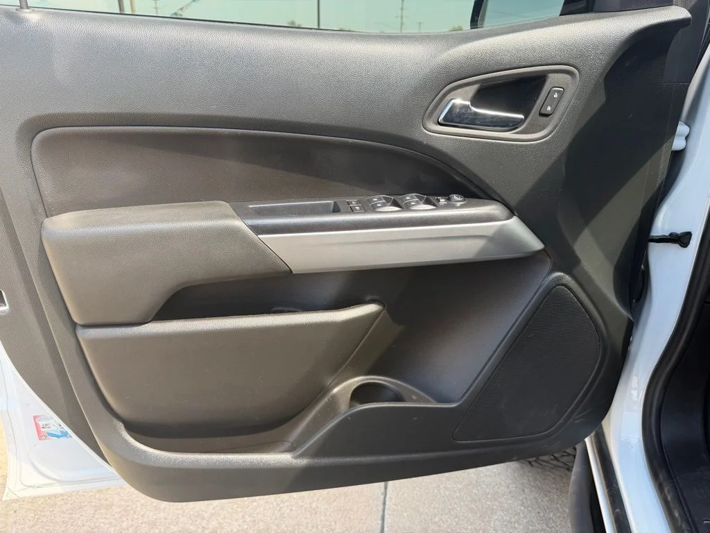 Used 2022 White Chevrolet ZR2 image 10