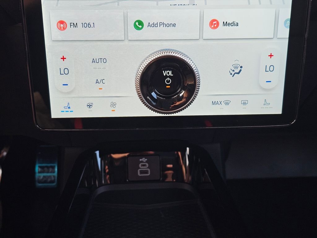 2025 Ford Mustang Mach-E Premium - Photo 31