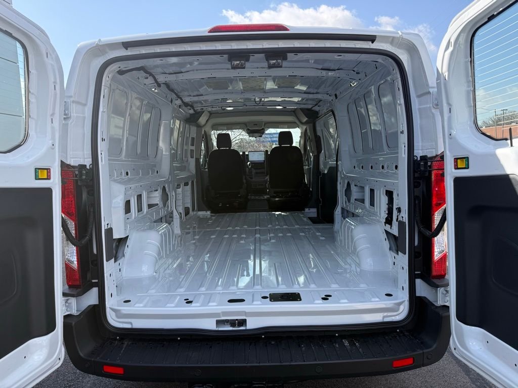 2026 Ford Transit Van Base - Photo 26