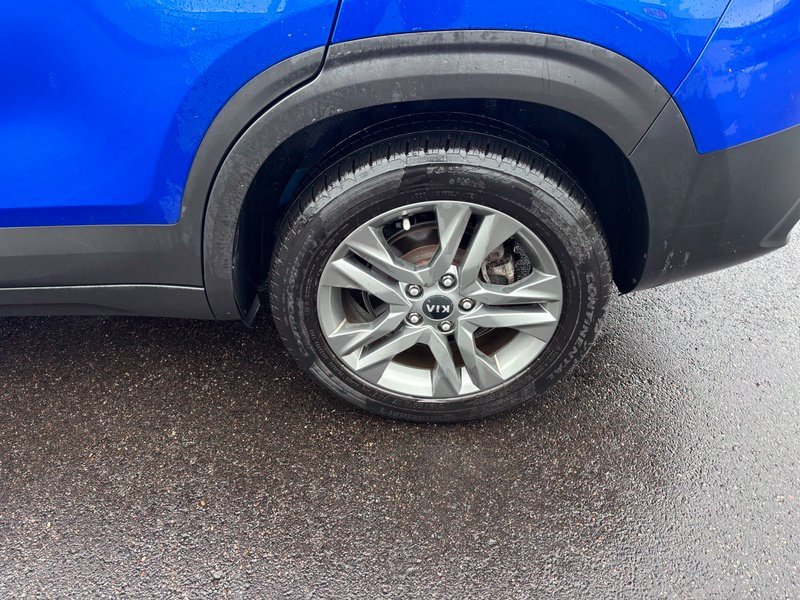 Used 2021 Blue Kia LX image 16