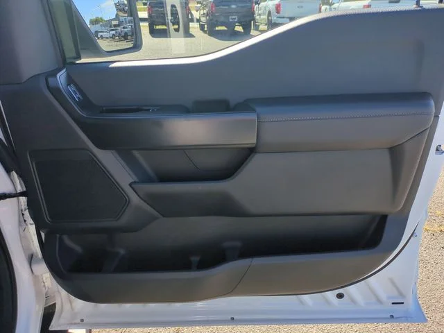 Used 2023 White Ford XL image 31