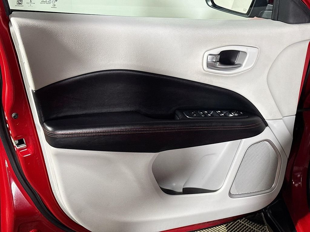 Used 2021 Red Jeep Limited image 10
