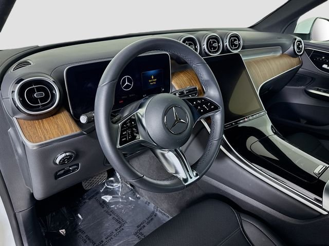 2024 Mercedes-Benz GLC GLC300 - Photo 9