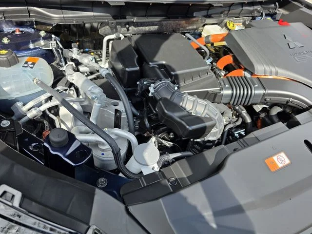 New 2025 Blue Mitsubishi SEL S-AWC image 21