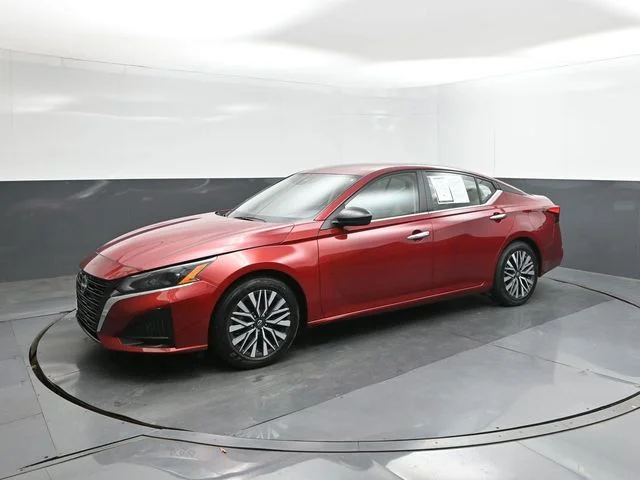 2025 Nissan Altima 2.5 SV's photo