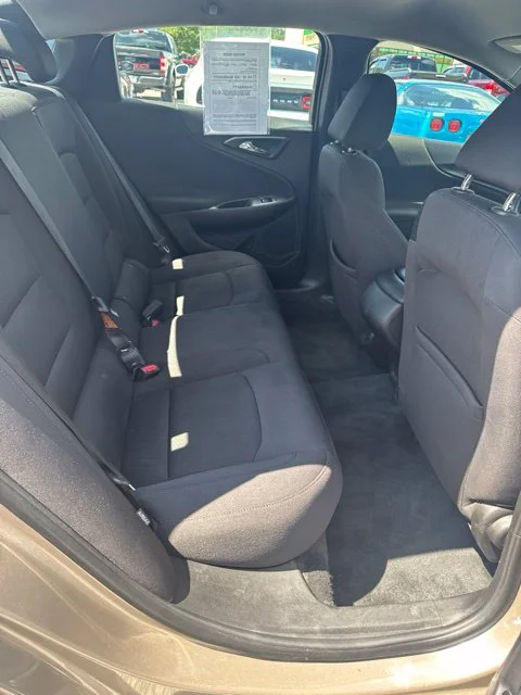 Used 2022 Gray Chevrolet LS image 39