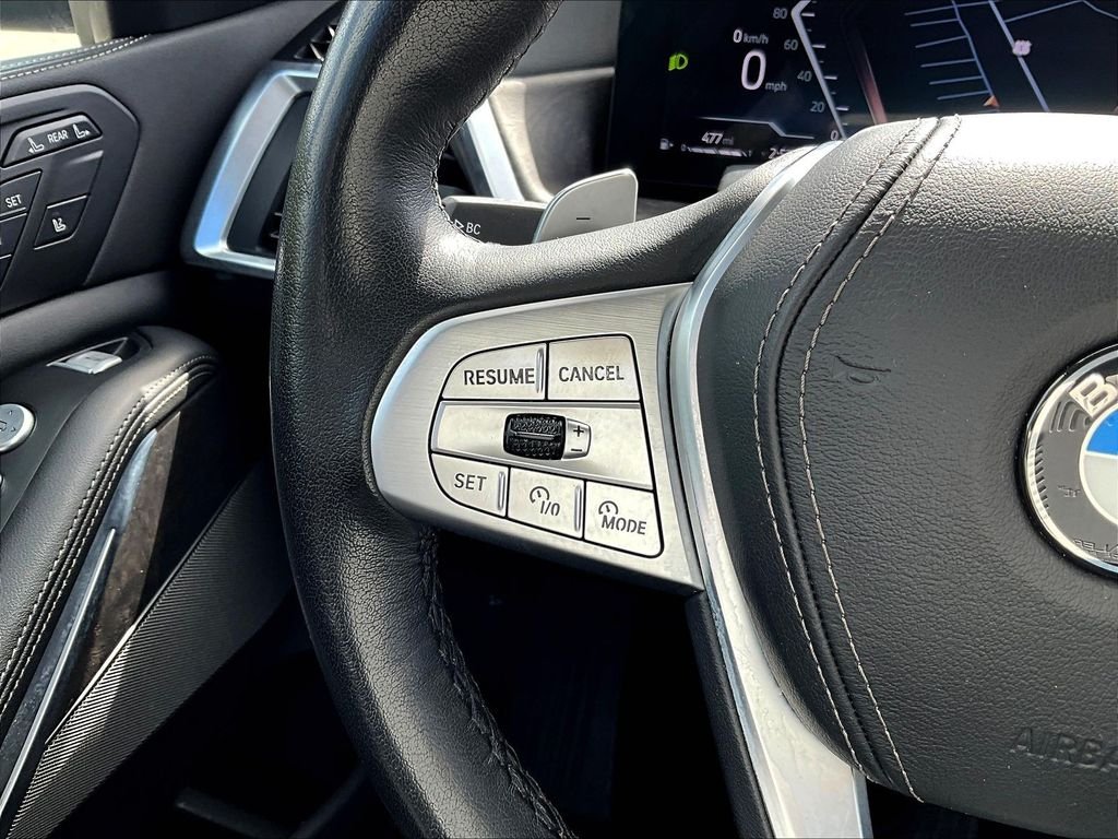 Used 2025 Black BMW xDrive40i image 24