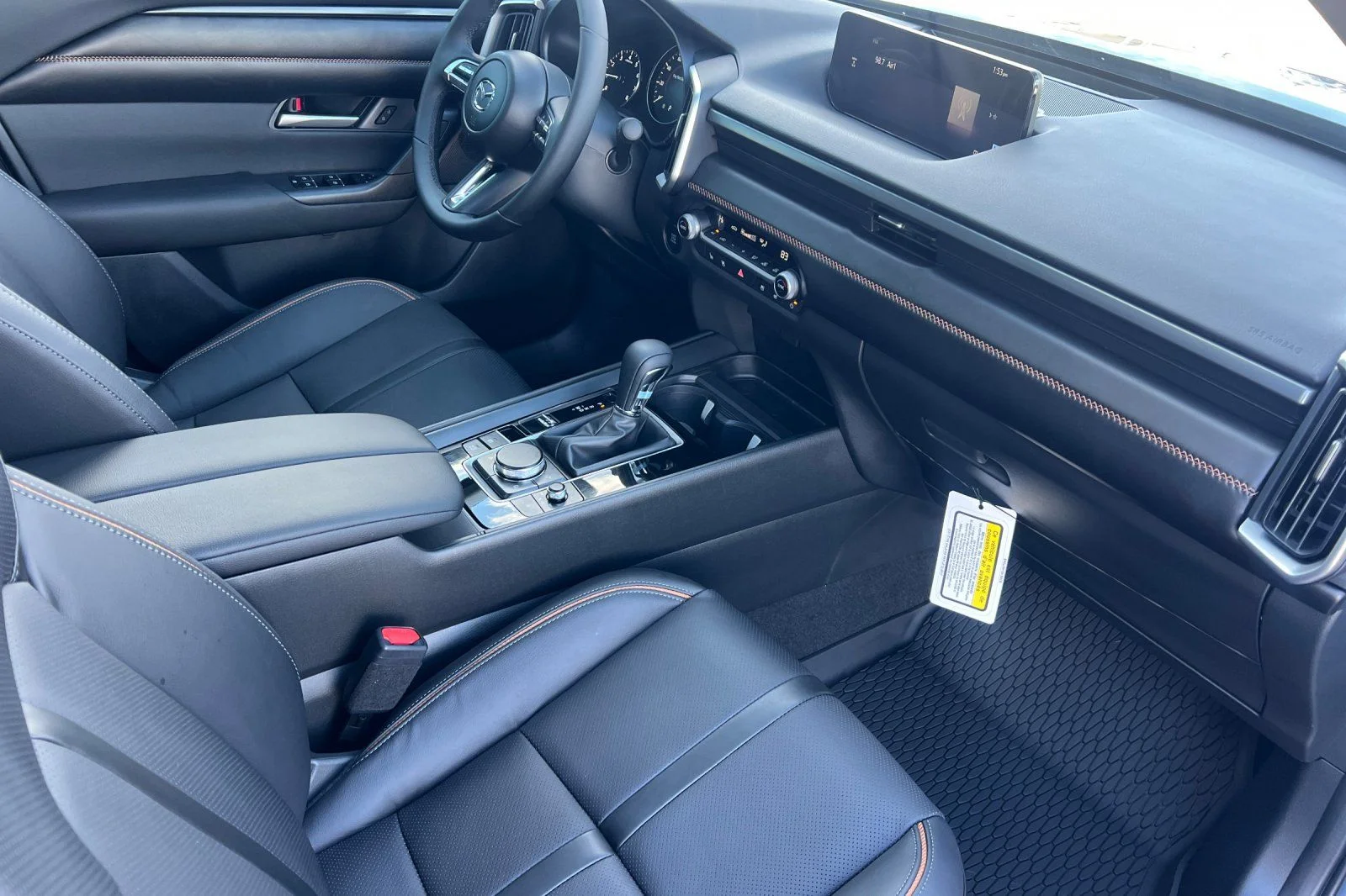 2026 Mazda CX-50 Premium - Photo 13
