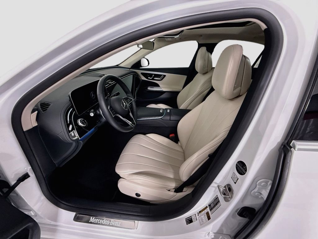 Certified Used 2026  Mercedes-Benz E 350 image 19