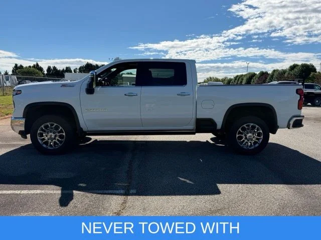 Used 2024 White Chevrolet LTZ image 9