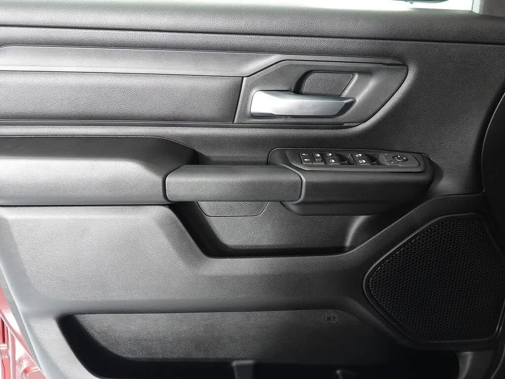2026 RAM 1500 Warlock - Photo 13