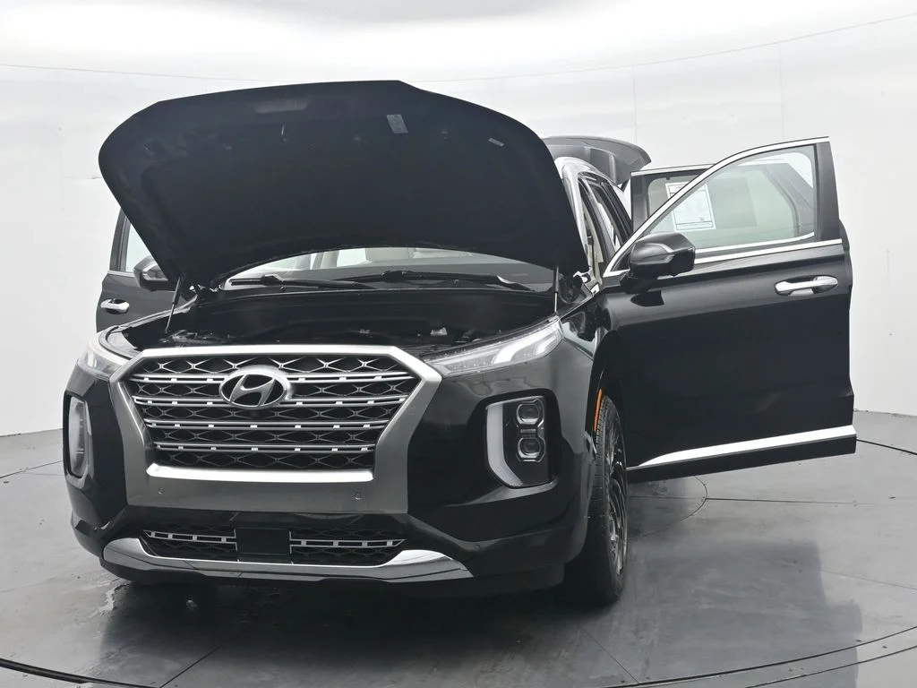 Used 2020 Becketts Black Hyundai Limited image 50