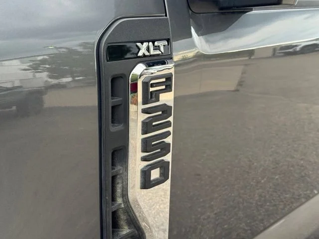Used 2025 Gray Ford XL image 12