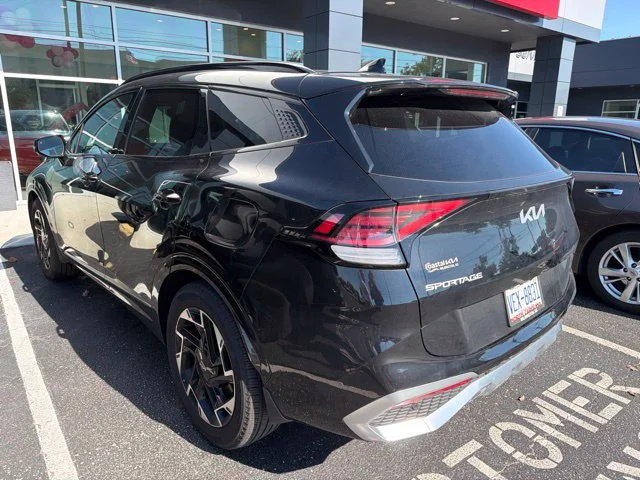 Used 2025 Black Kia SX-Prestige image 2