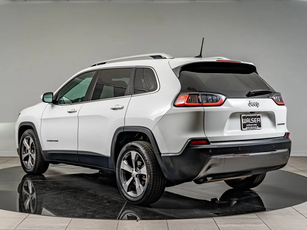Used 2019 Bright White Clearcoat Jeep Limited image 7