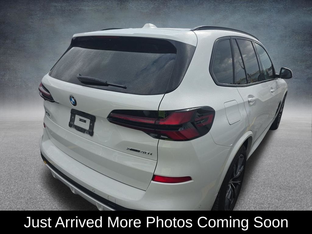 Used 2026 White BMW xDrive40i image 3