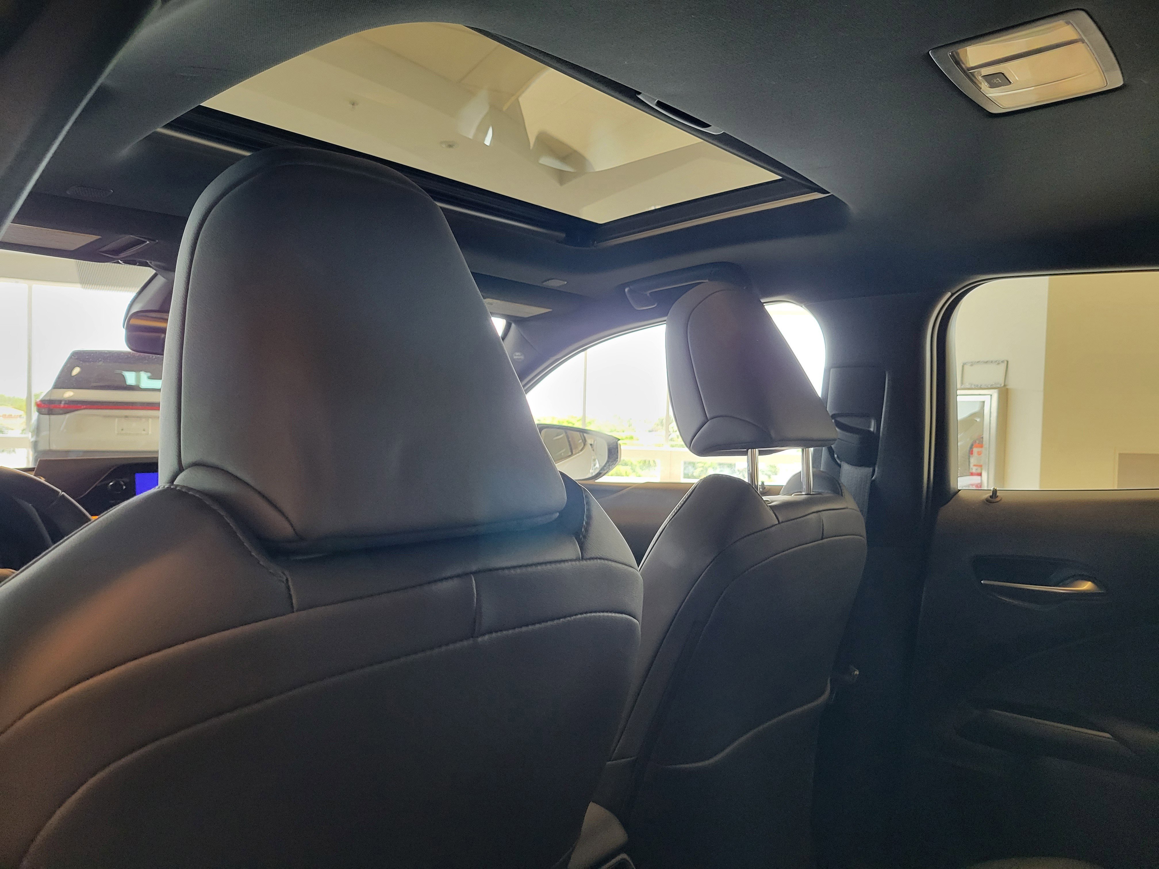 Certified Used 2025 Ultra White Lexus UX 300h F SPORT Design image 18