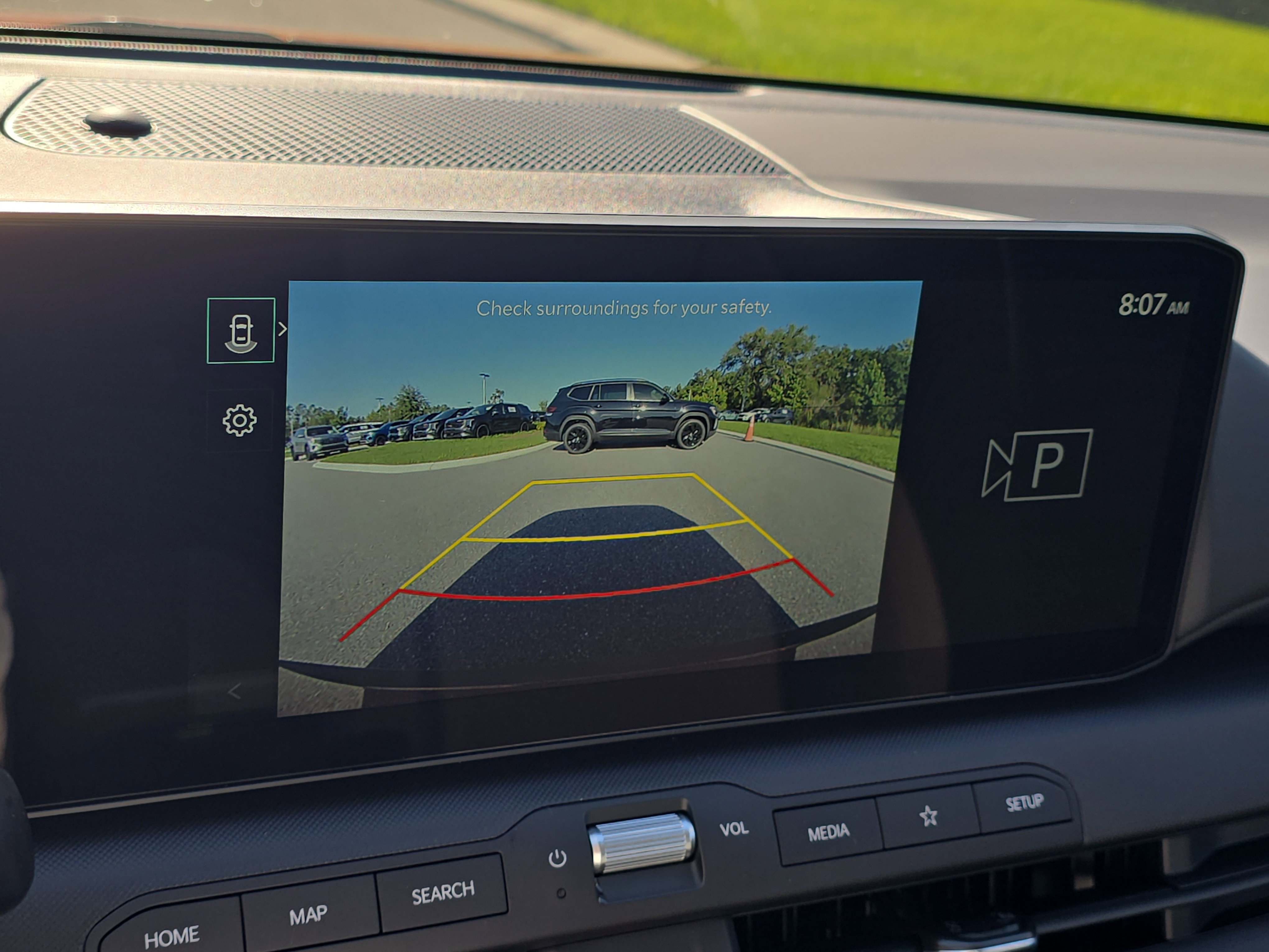 New 2026 Currant Red Kia LXS image 22