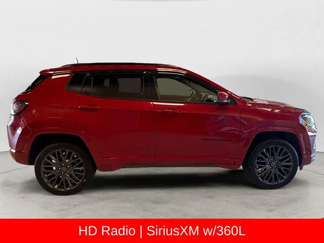 Used 2023 Red Jeep Limited image 7