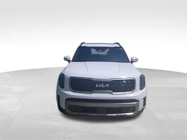 Used 2023 White Kia SX X-Line image 8