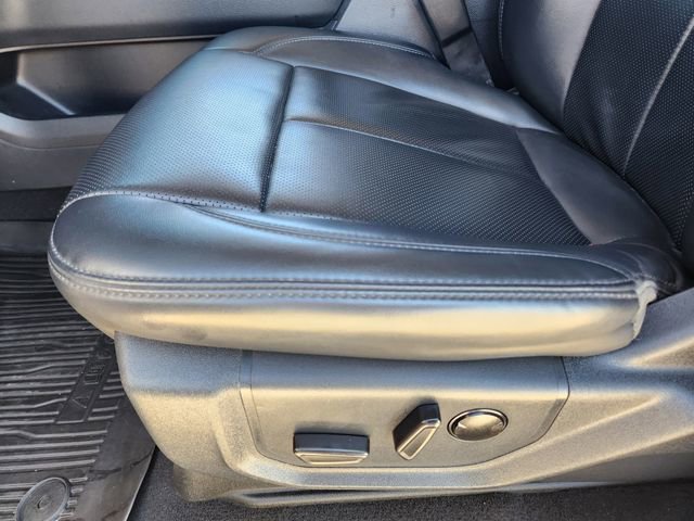 Used 2024 Black Ford XLT image 24