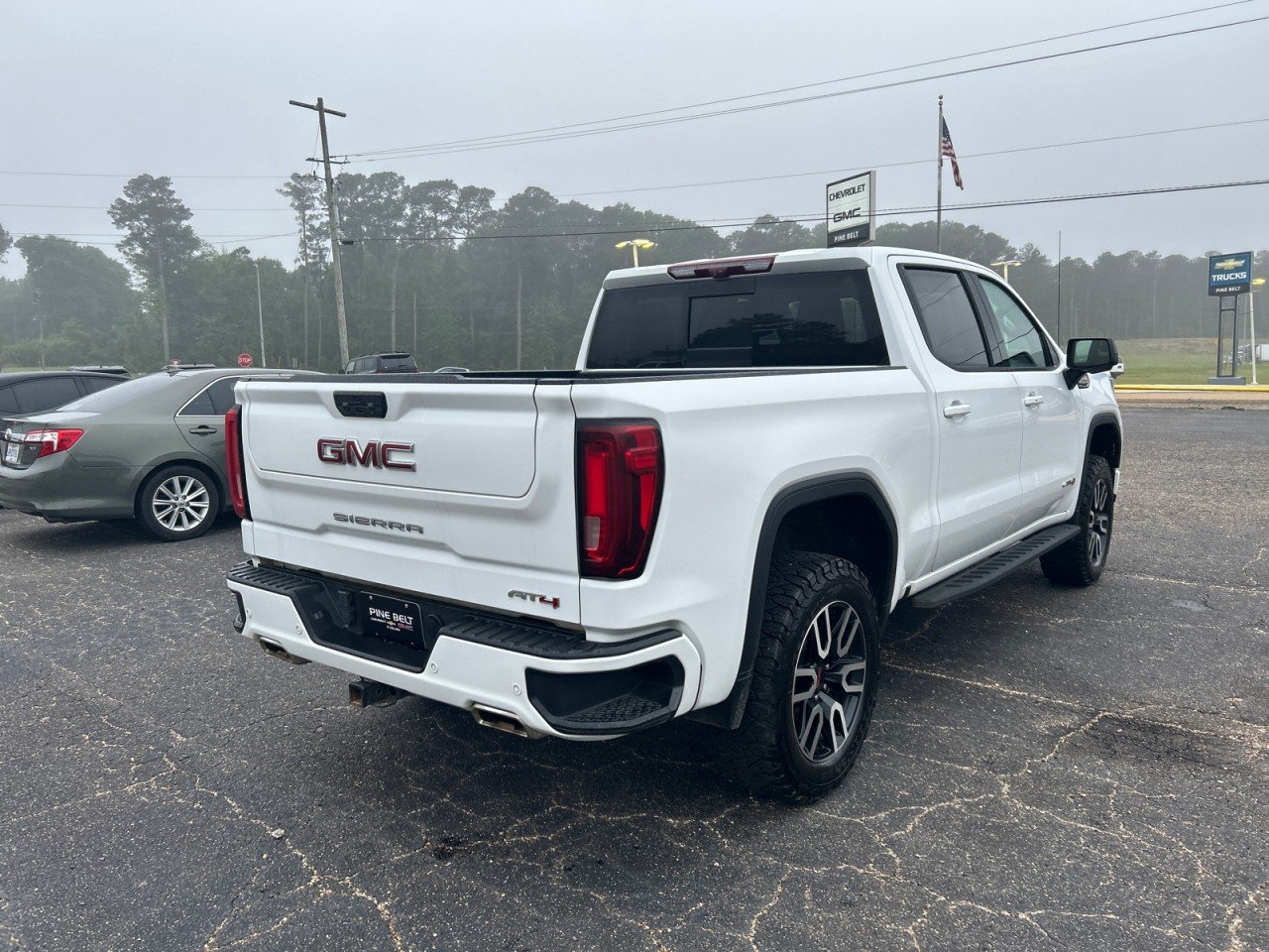 Used 2024 Summit White GMC AT4 image 3