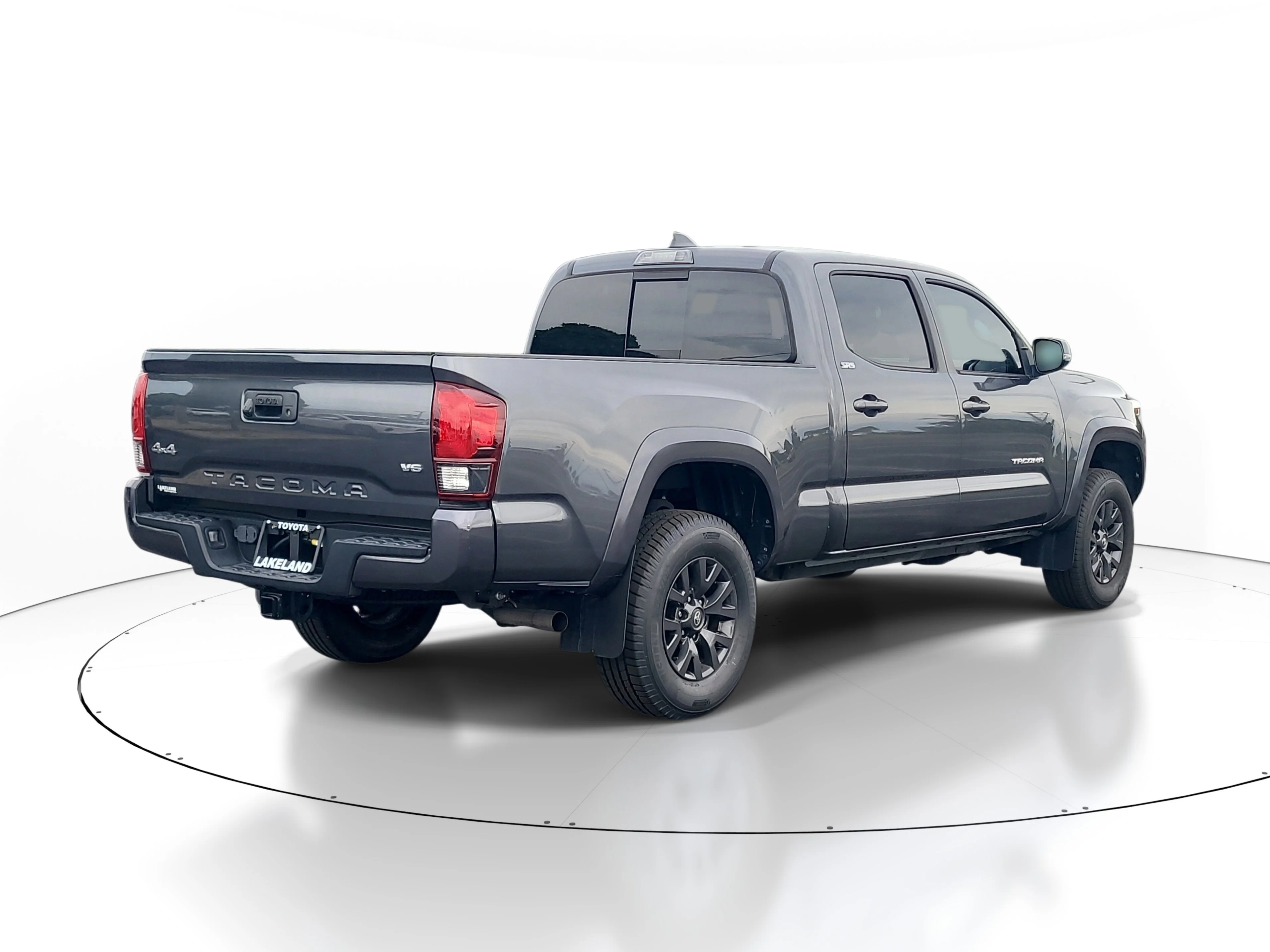 Certified Used 2022 Magnetic Gray Metallic Toyota SR5 image 6