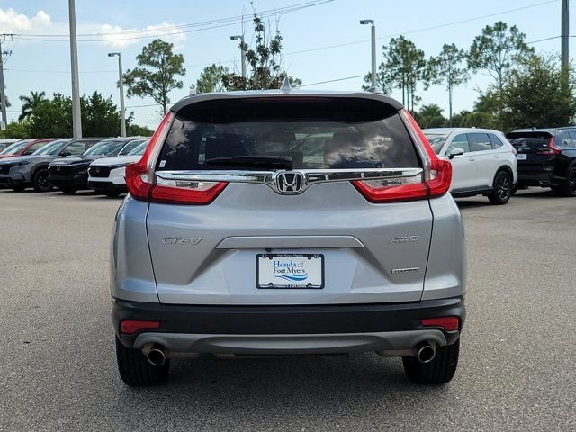 Used 2018 Lunar Silver Metallic Honda Touring image 5