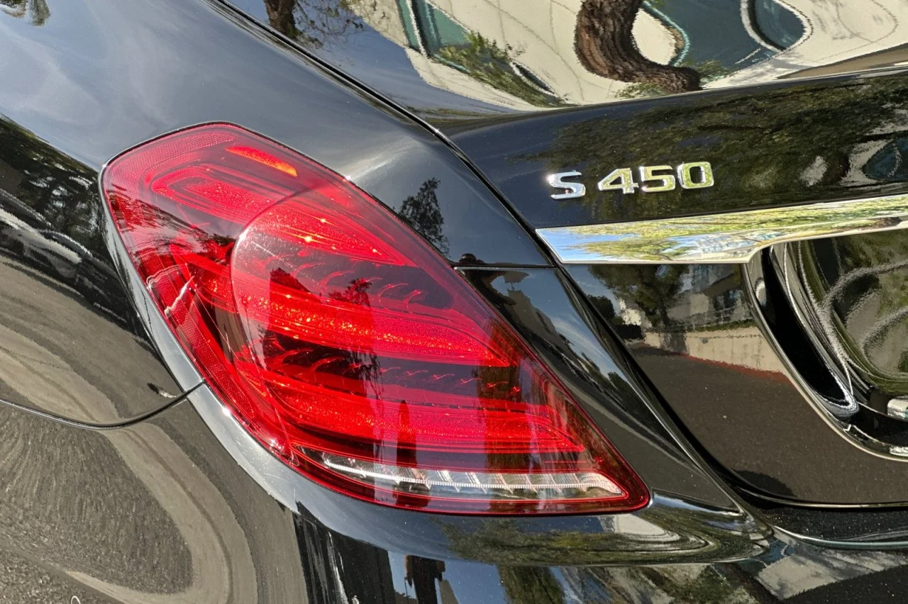 Used 2018 Black Mercedes-Benz S 450 image 26
