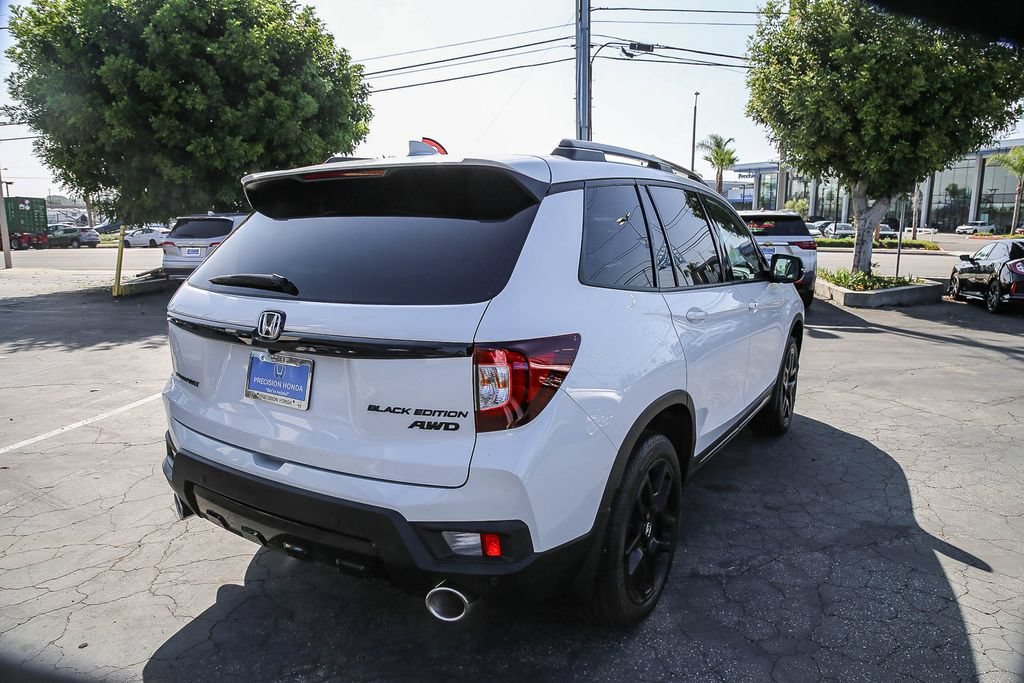 Certified Used 2025 Platinum White Pearl Honda AWD BLACK EDITION image 35