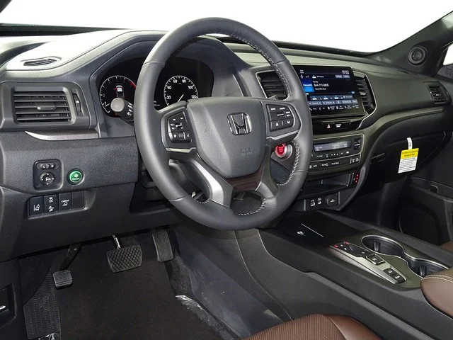 New 2026 Crystal Black Pearl Honda RTL image 14
