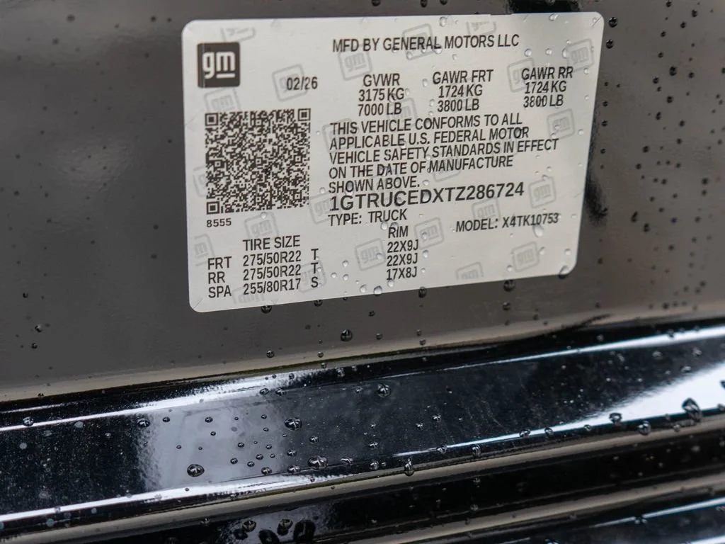 New 2026 Onyx Black GMC Elevation image 33