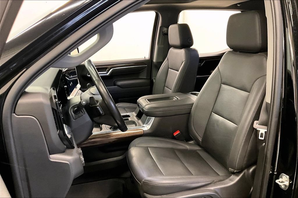 Used 2022 BLACK Chevrolet LT Trail Boss image 21