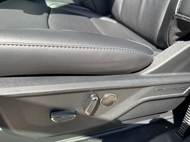 New 2026 Ruby Red Metallic Tinted Clearcoat Ford Lariat® image 17