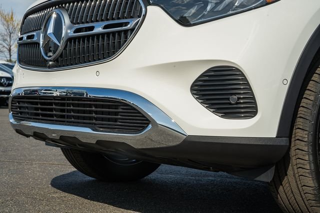 New 2026 Polar White Mercedes-Benz GLC 300 image 14