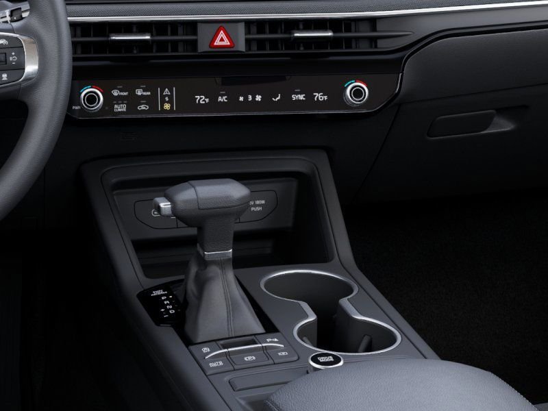 2026 Kia K5 LXS - Photo 23