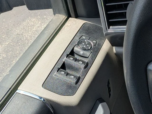 Used 2022 Stone Gray Metallic Ford XLT image 14