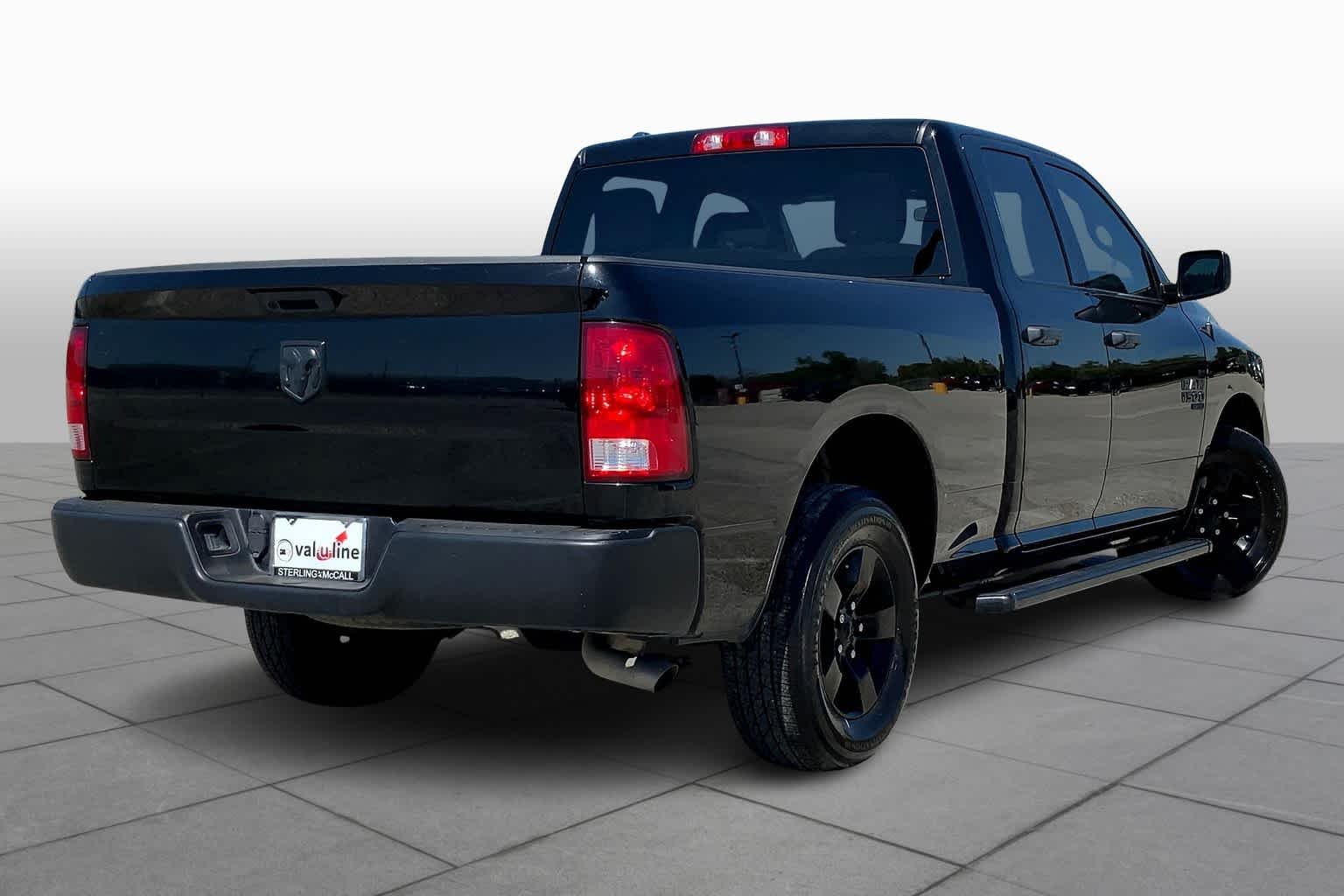 Used 2021 Diamond Black Crystal Pearlcoat Ram Tradesman image 13