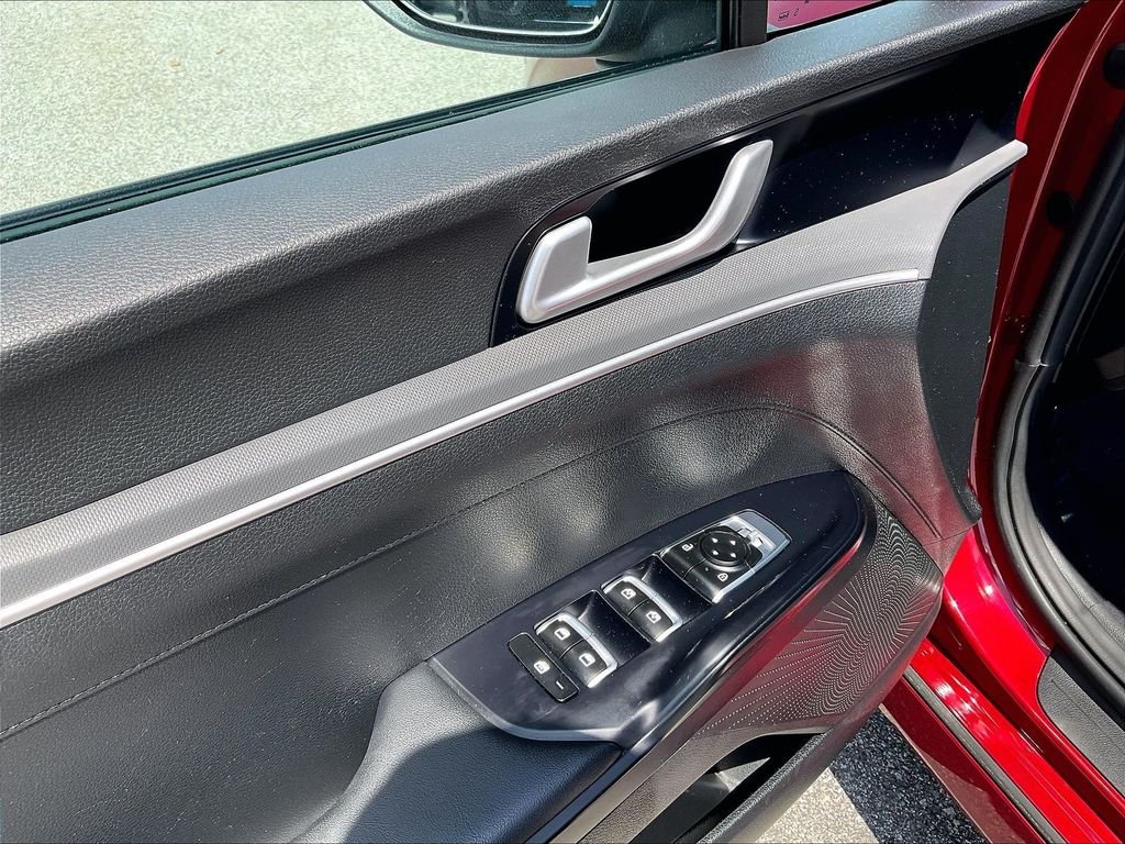 Used 2022 Passion Red Kia GT-Line image 37
