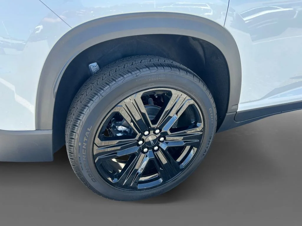 New 2026 Summit White GMC Elevation image 10