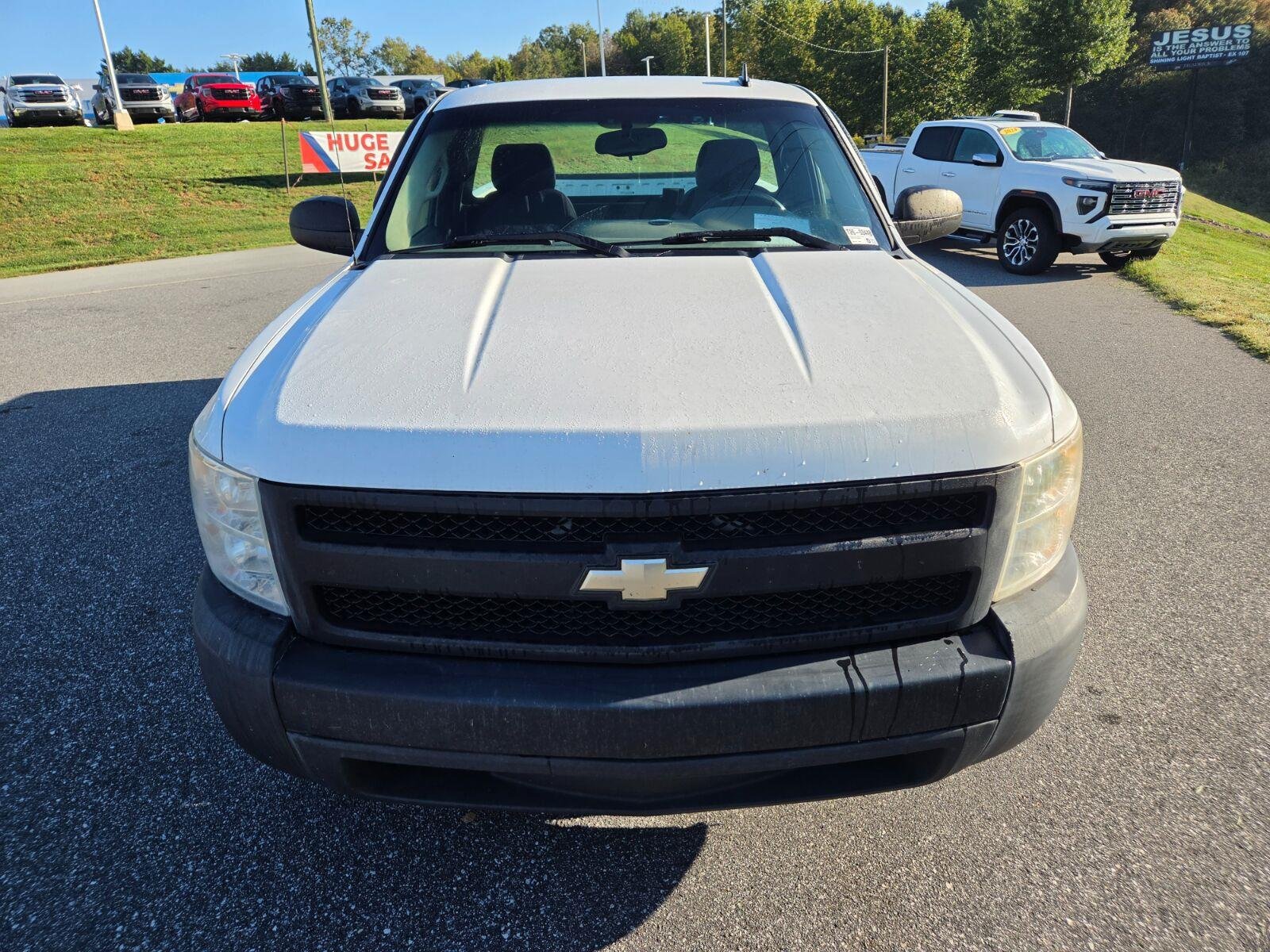 Used 2008 Chevrolet Silverado 1500 Work Truck with VIN 1GCEC14X08Z168528 for sale in Morganton, NC