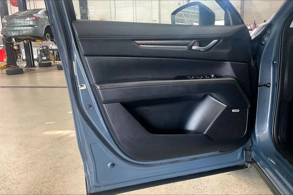 Used 2025 Gray Mazda 2.5 S Carbon Edition image 23