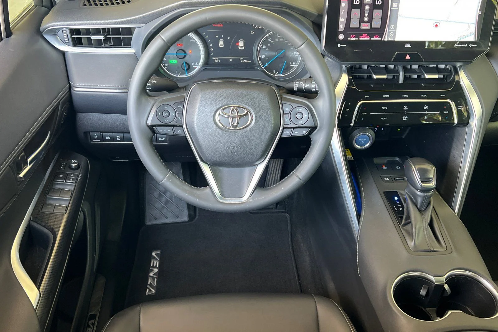 Used 2021 Red Toyota XLE image 14