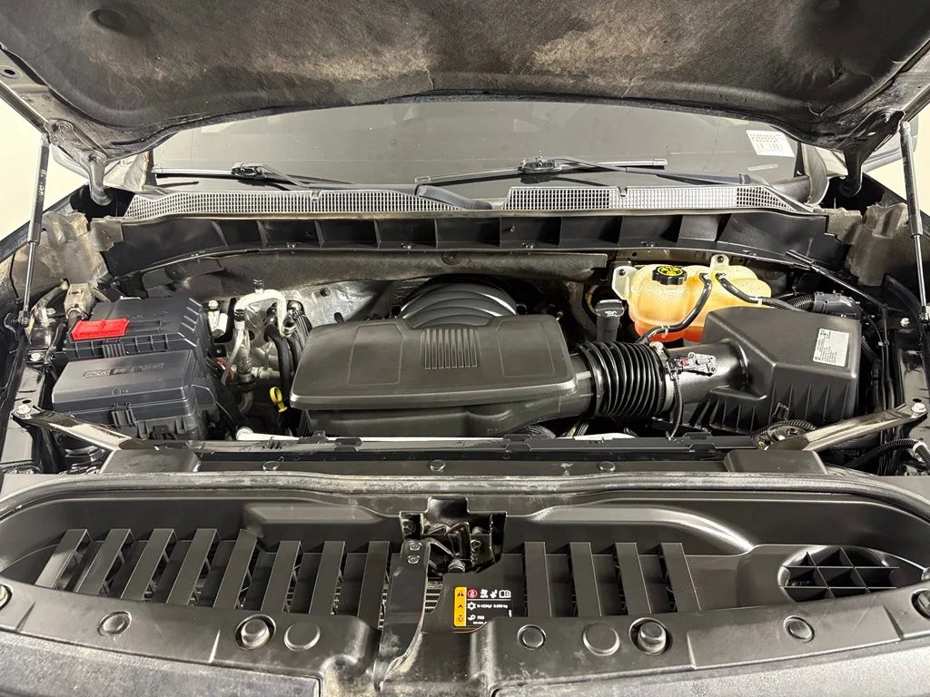 Used 2021 Black Chevrolet RST image 49
