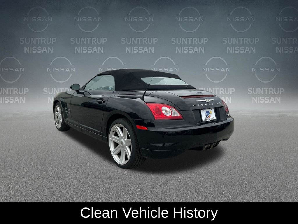 Used 2005 Black Chrysler Base image 3