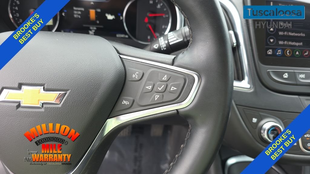 Used 2024 Gray Chevrolet LT image 17