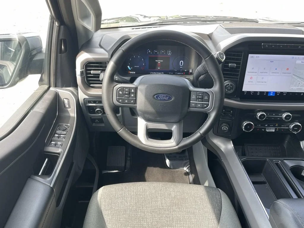 Used 2024 Black Ford XLT image 10
