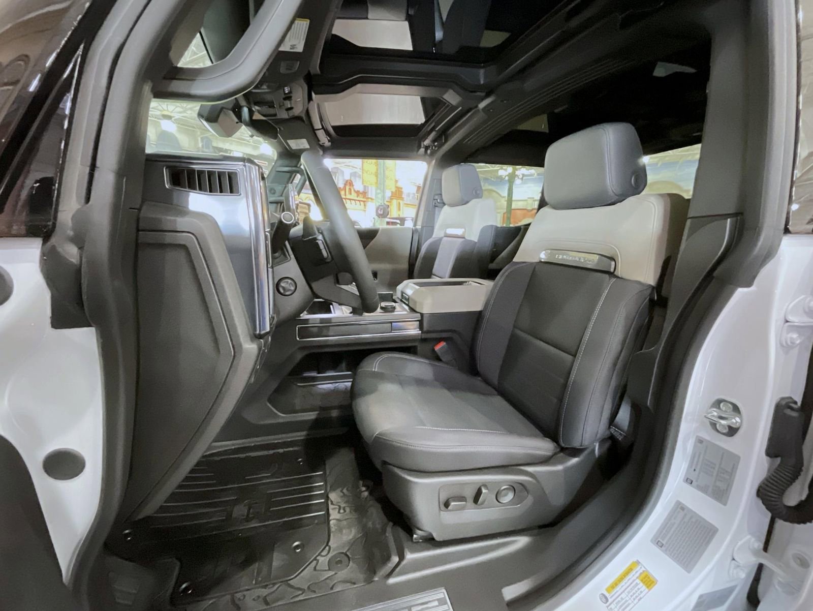 2026 GMC HUMMER EV 3X - Photo 10