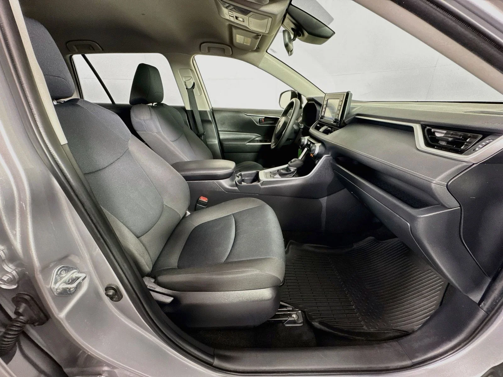Certified Used 2021 Silver Toyota LE image 24