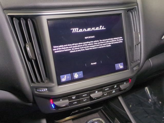 Used 2023 Bianco Maserati GT image 18